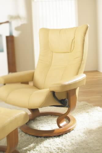 Stressless by Ekornes Wing 1161015 Medium Reclining Chair